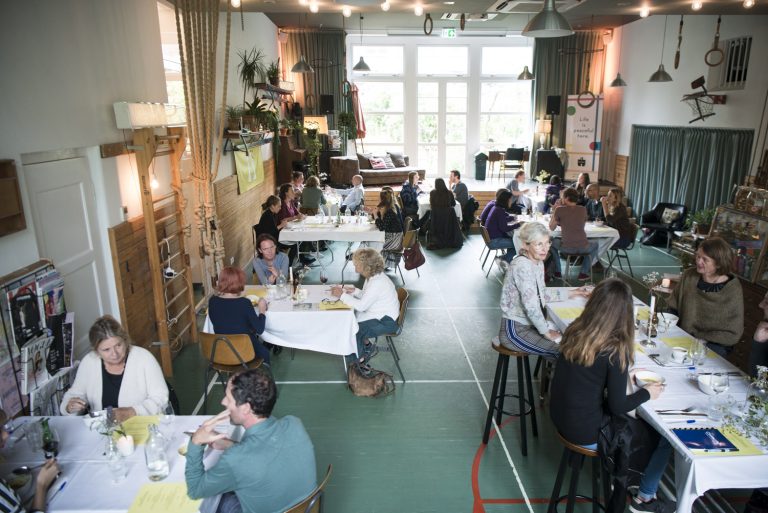 Het Filosofisch Diner: Taal geven aan muziek