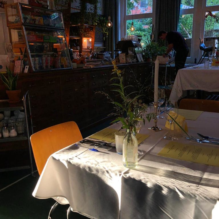 Het Filosofisch Diner: De kracht van eenzaamheid